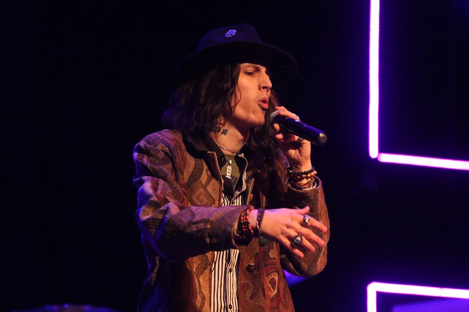 Thunder Bay rapper Benjamin Murray performs for students on Wednesday, May 9, 2018 at Redwood Park Church as part of the third annual Everyone Matters Day. (Leith Dunick, tbneswatch.com)