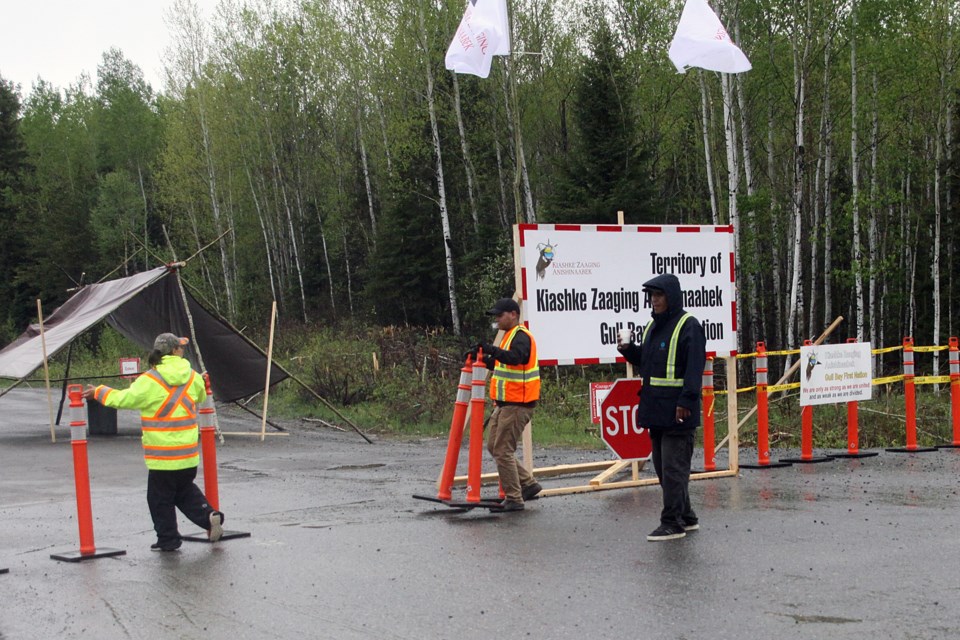 Gull Bay closing road