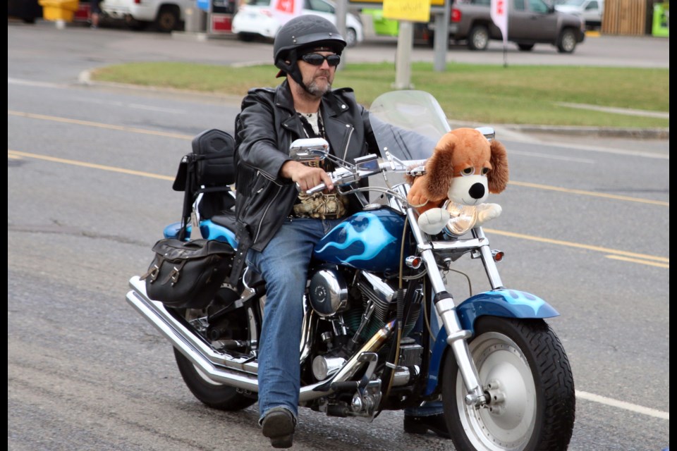 The 35th Annual Toys for Tots Ride in support of the Salvation Army Christmas Toy campaign, was held on Saturday. (Photos by Doug Diaczuk - Tbnewswatch.com). 