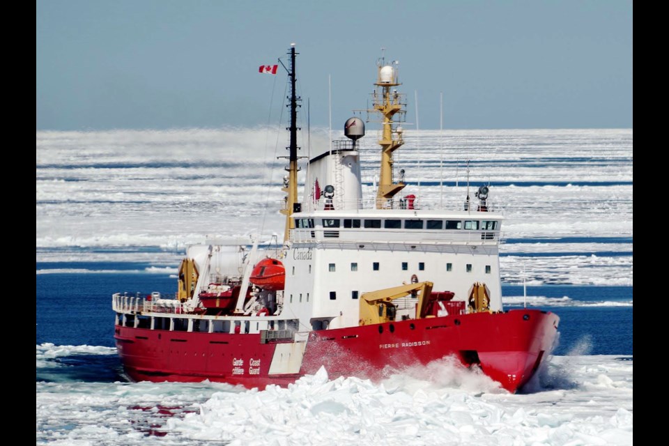 The CCGS Pierre Radisson is now en route to Thunder Bay (CCG photo)