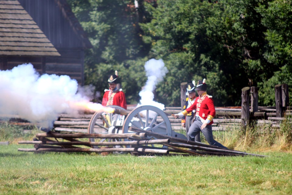 The Battle of Fort William thundered with musket and cannon-fire this weekend at the park. (Photos by Doug Diaczuk - Tbnewswatch.com). 