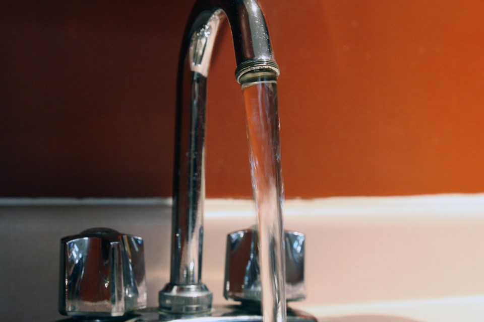 Water tap