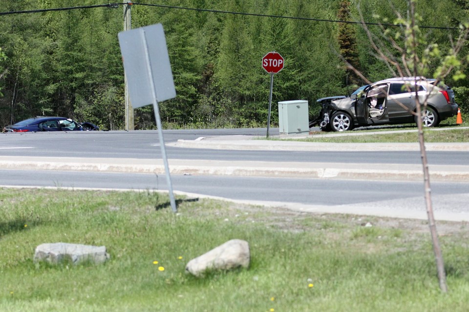 Golf Links Road crash