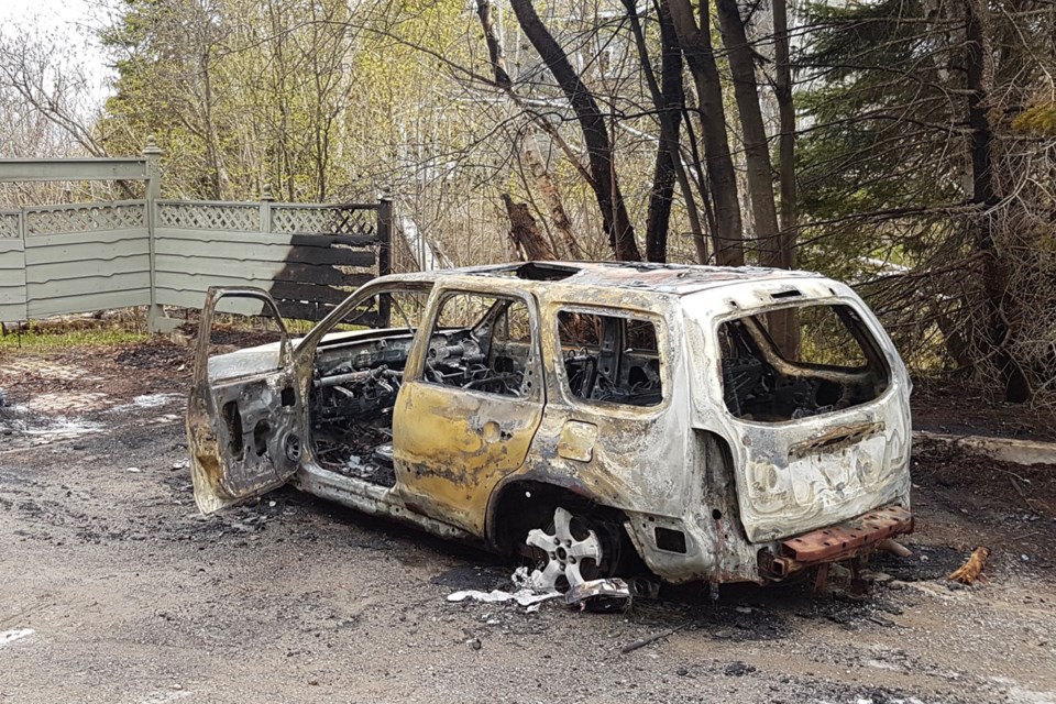 Shuniah Vehicle Fire
