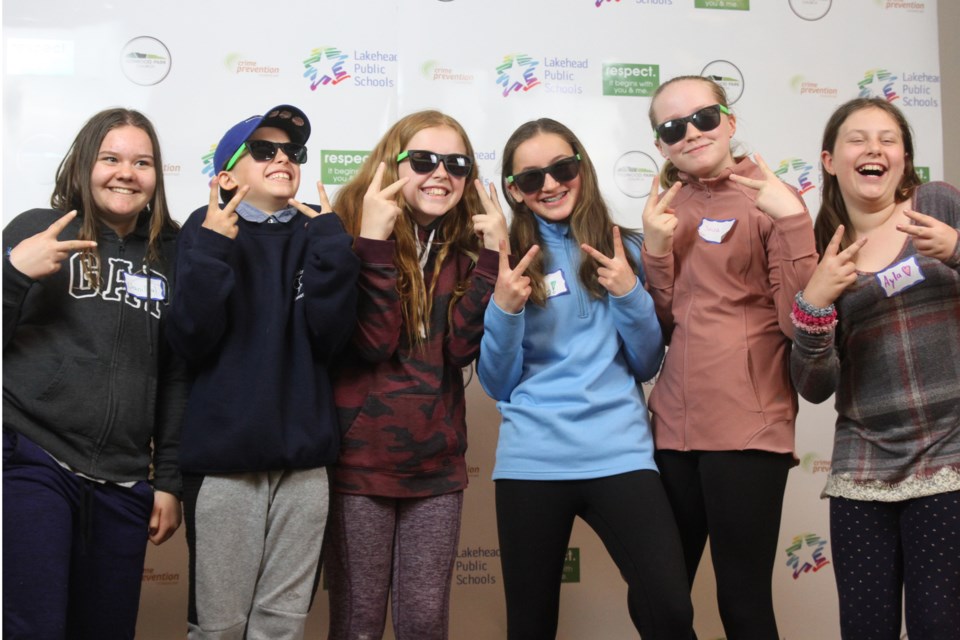 Students from Ecole Gran Morgan pose for the camera. (Michael Charlebois, tbnewswatch)