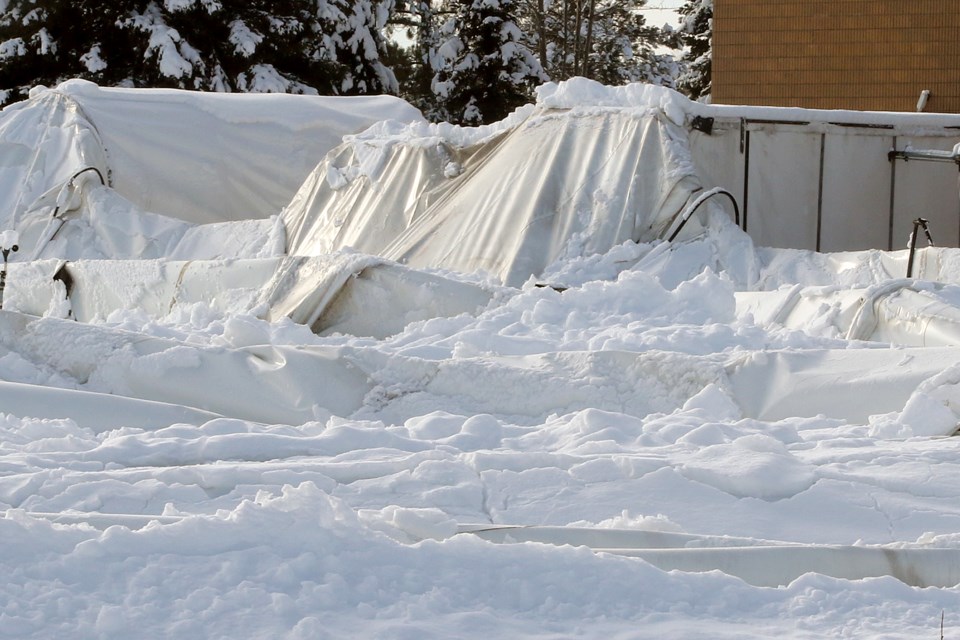 The bubble at Confederation College collapsed overnight during a snow storm on Thursday, Nov. 21, 2019. (Leith Dunick, tbnewswatch.com)