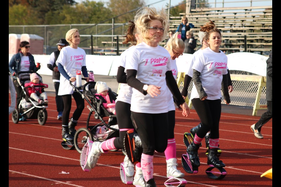 Hundreds of people participated in the annual CIBC Run for the Cure on Sunday in support of breast cancer. (Photos by Doug Diaczuk - Tbnewswatch.com). 