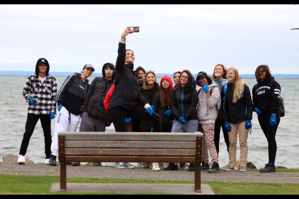 Teams of students from DFC took selfies in front of Lake Superior during the Wake the Giant Amazing Race orientation. (Photos by Doug Diaczuk - Tbnewswatch.com). 