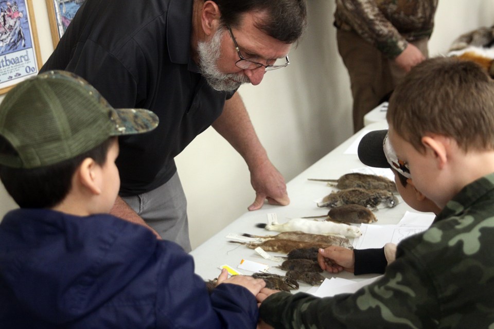 Kingsway Park Public School students check out a display during the school's recognition of National Hunting, Trapping and Fishing Heritage Day on Friday, September 20, 2019. (Matt Vis, tbnewswatch.com)