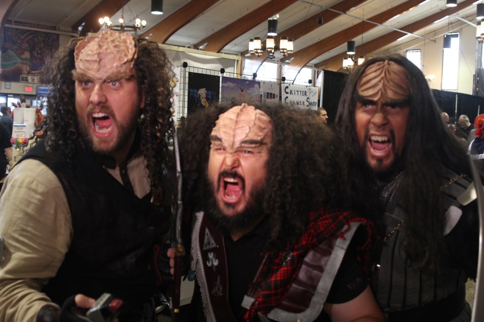 Klingons from the Klingon Assault Group let out a roar. (Michael Charlebois, tbnewswatch)