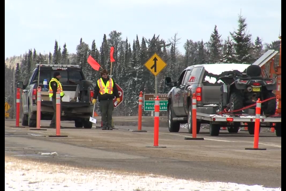 Kenora's mayor asking province to close the border between Ontario and Manitoba.