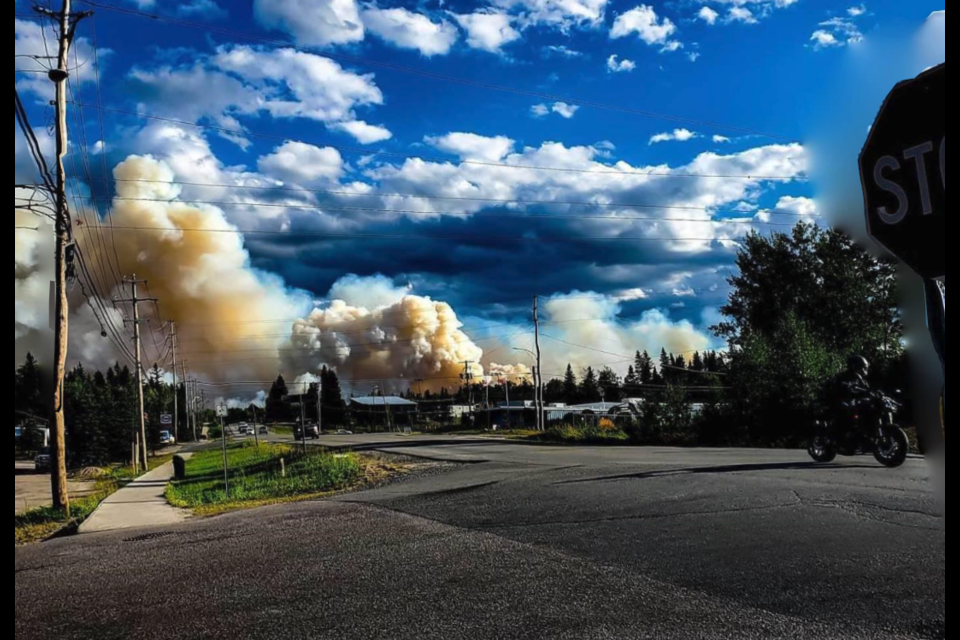 A fire that started near Madsen, Ontario on August 10, 2020 had consumed 750 hectares of forest by the morning of August 12 (Nick Zook/Facebook).