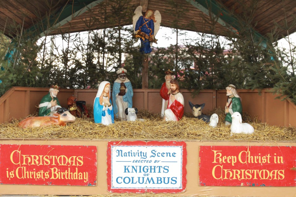 The display of a nativity scene on city-owned land prompted a complaint to Thunder Bay's city council. (Photos by Ian Kaufman)