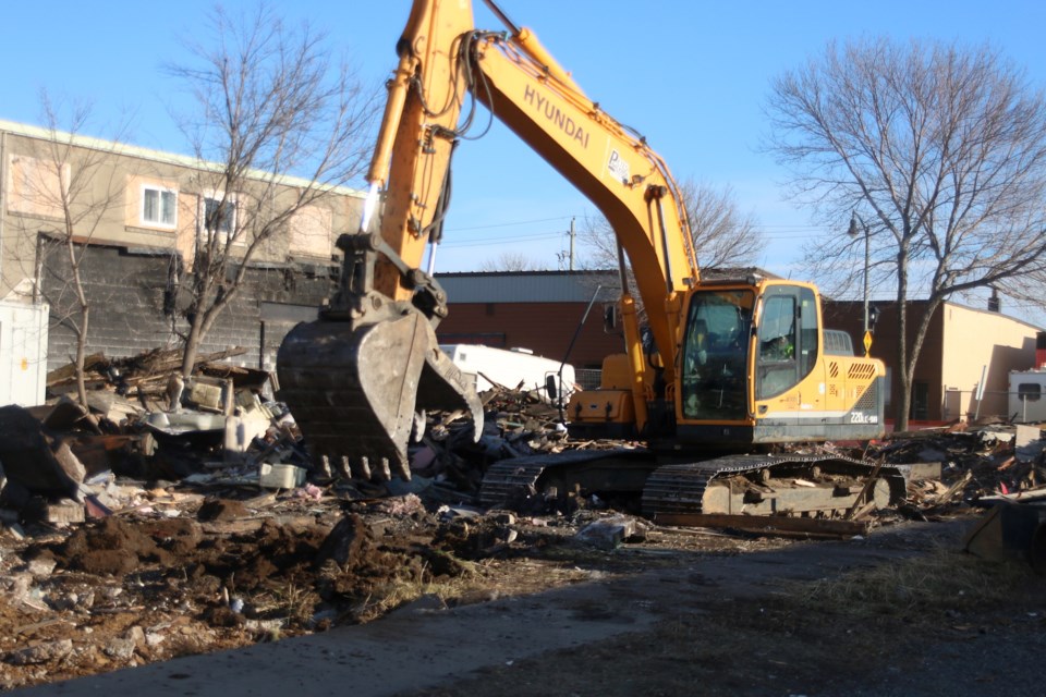The City of Thunder Bay stepped in to demolish and clean up one of the properties destroyed by an August 2019 fire at Simpson and Robertson Streets (Doug Diaczuk photo)
