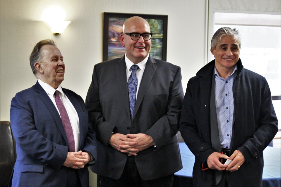 Mayor Bill Mauro also gave Del Duca his endorsement. (Ian Kaufman, Tbnewswatch)