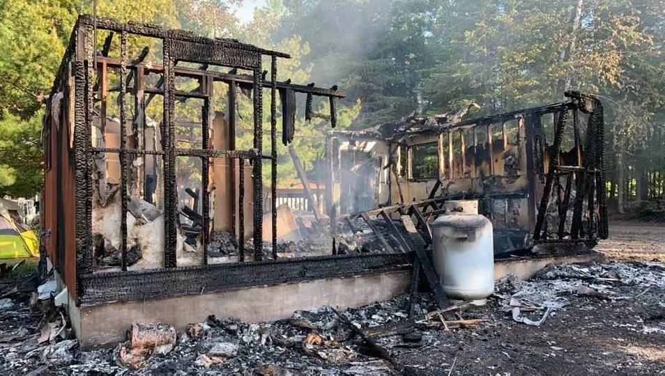 A fire at the Shebandowan Shores Resort destroyed four trailers and a washroom building. (John Hannam/Facebook). 