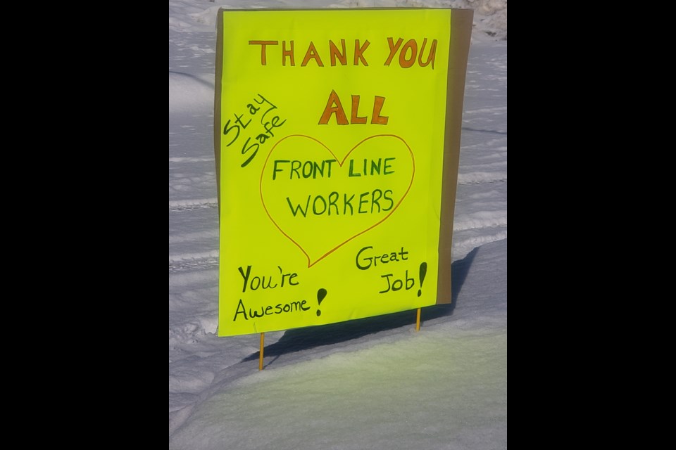Thunder Bay-area residents are putting up signs like this one on Riverdale Rd. in gratitude to frontline workers during the COVID-19 pandemic (submitted photo)