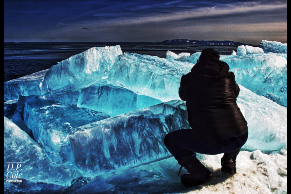 A photographer captured an image of another photographer who took advantage of a unique opportunity on the Thunder Bay waterfront (Facebook/Capturing the Bay/David Siczkar)