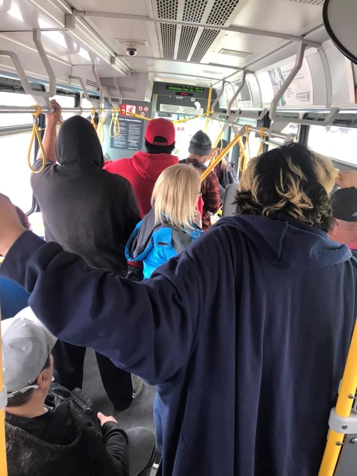 bus crowded