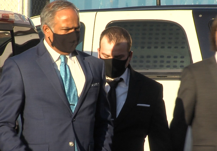 Brayden Bushby (right) arrives at the Courthouse Hotel on Monday, Nov. 2, 2020 for the start of his manslaughter trial in the death of Barbara Kentner. (Cory Nordstrom, Thunder Bay Television)