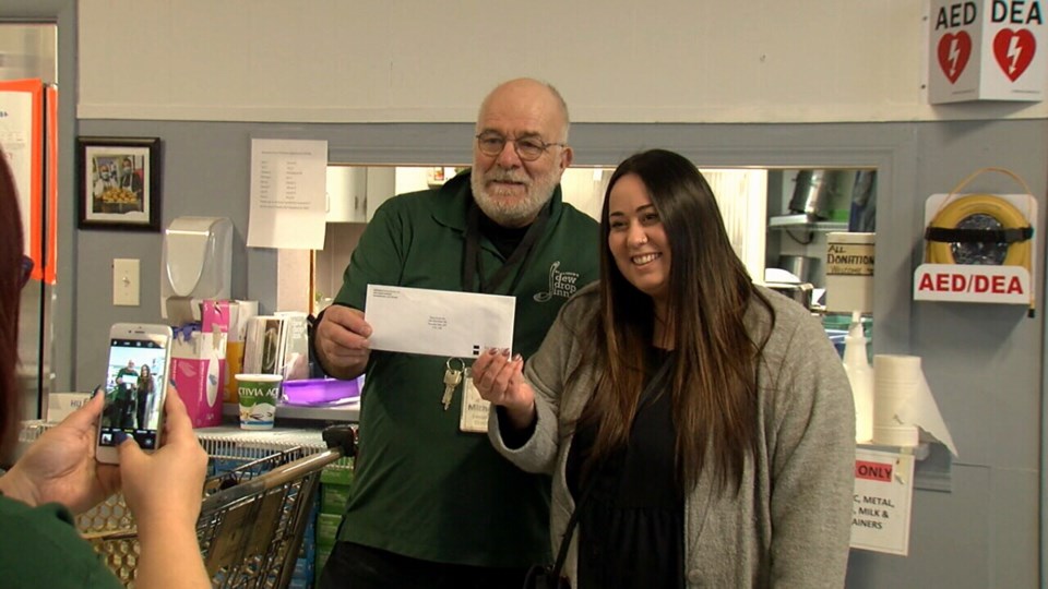 dew-drop-inn-donation