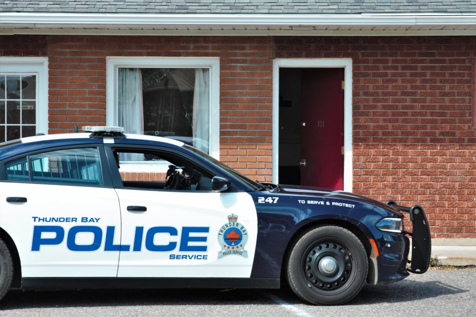 Kingsway Inn police presence 1