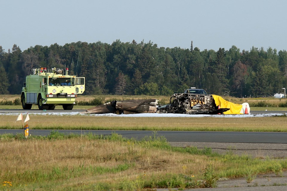 Emergency crews investigate a fatal plane crash at Thunder Bay Airport on Tuesday, Aug. 17, 2021. (Leith Dunick, tbnewswatch.com)