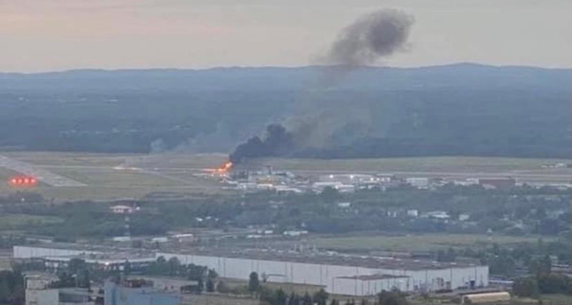 The pilot of an aircraft owned by MAG Aerospace Canada died in a crash that caused the plane to catch fire on Aug. 16, 2021 (Michael Fox/Facebook)