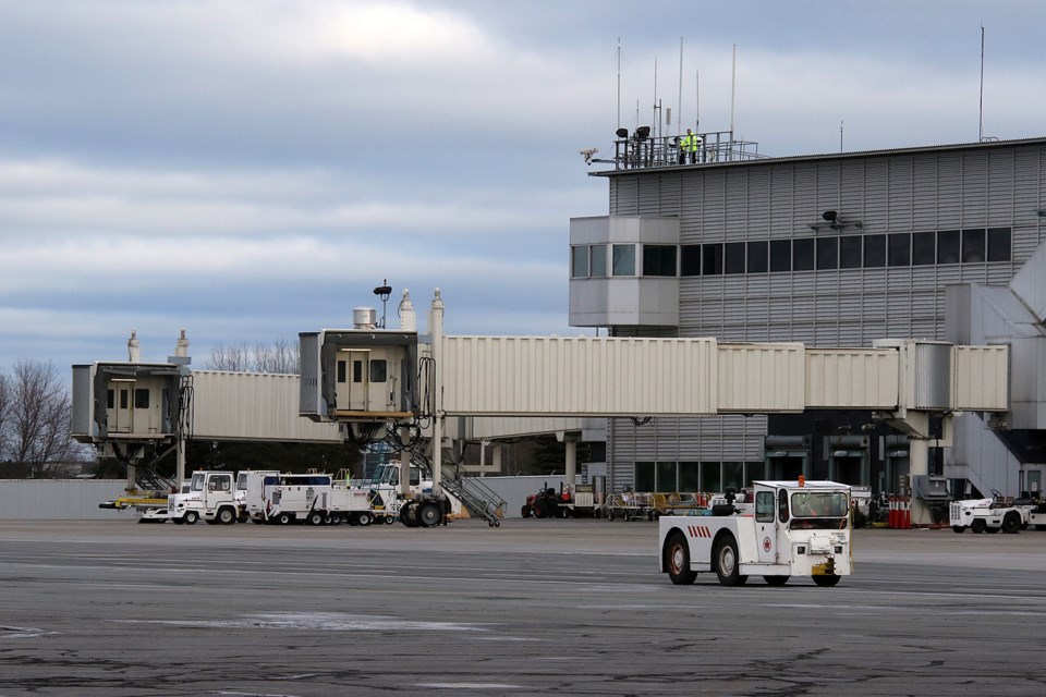 Thunder Bay Airport 2021