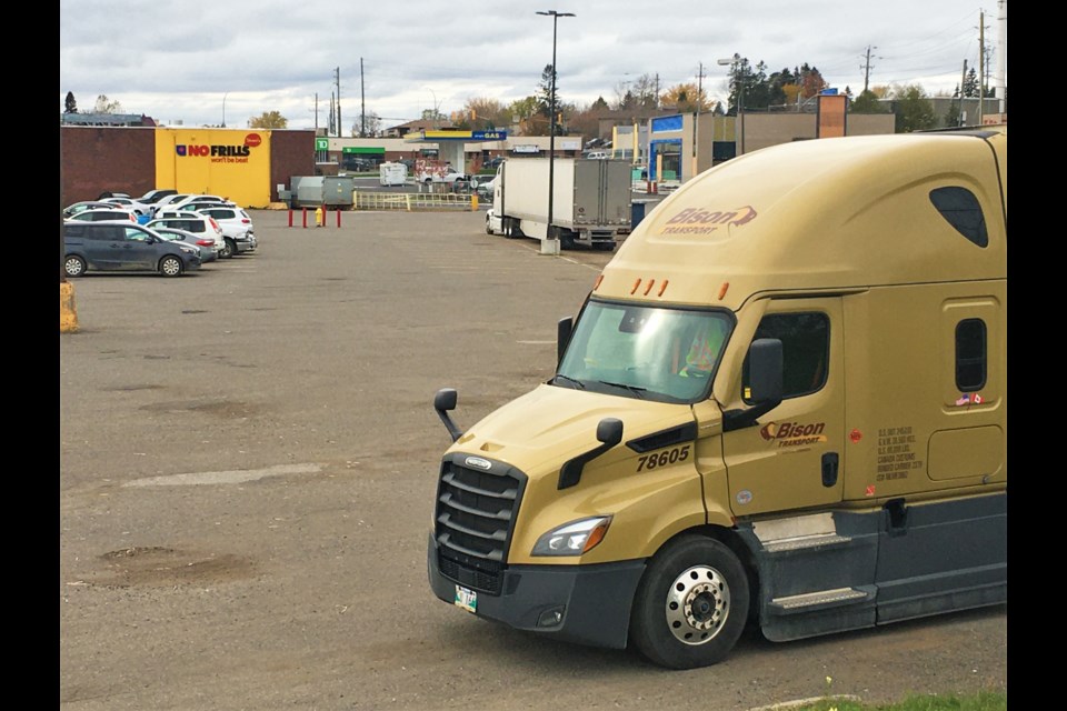 City councillors and residents have raised concerns over noise and fumes from trucks using County Fair Plaza as a stop.