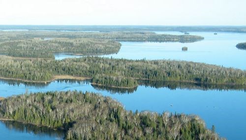 Lac des Mille Lacs cropped