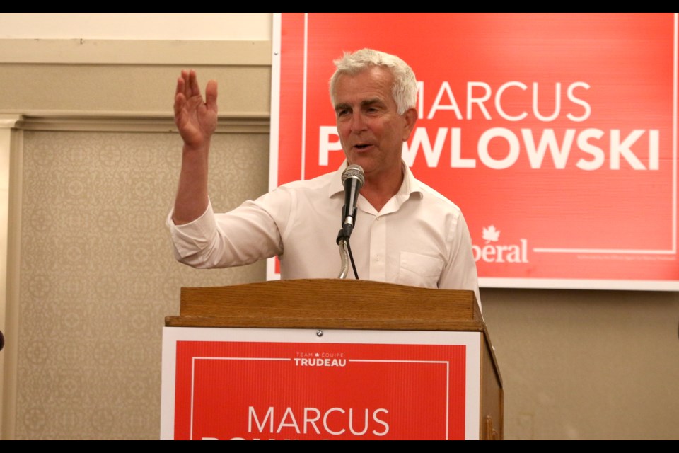 Marcus Powlowski speaks to family members and supporters after taking a more than 1,200 vote lead in the Thunder Bay-Rainy River race. (Photos by Doug Diaczuk - Tbnewswatch.com). 