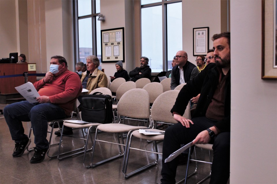 Ten people attended a candidate information session at city hall Wednesday for Thunder Bay's 2022 municipal election. (Ian Kaufman, TBnewswatch)