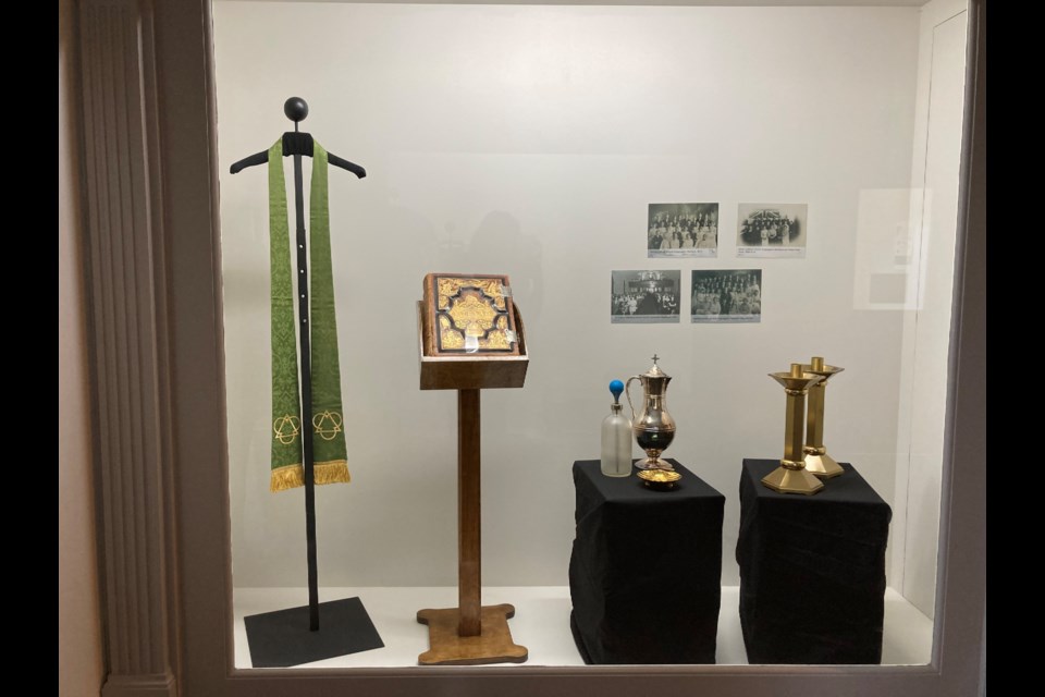 The Thunder Bay Museum is proud to announce that we have opened a new exhibit in our third floor antechamber titled: Collecting History: Recent Acquisitions at the Thunder Bay Museum.