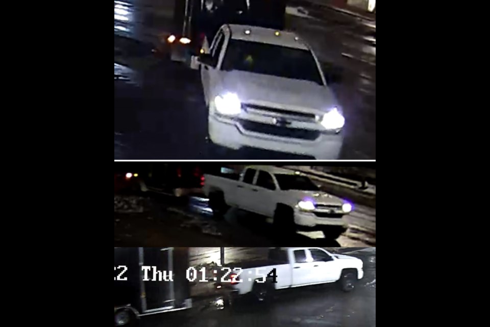 An image from a surveillance video shows a vehicle police say suspects used during a theft from a car dealership on April 7. (Thunder Bay Police Service)