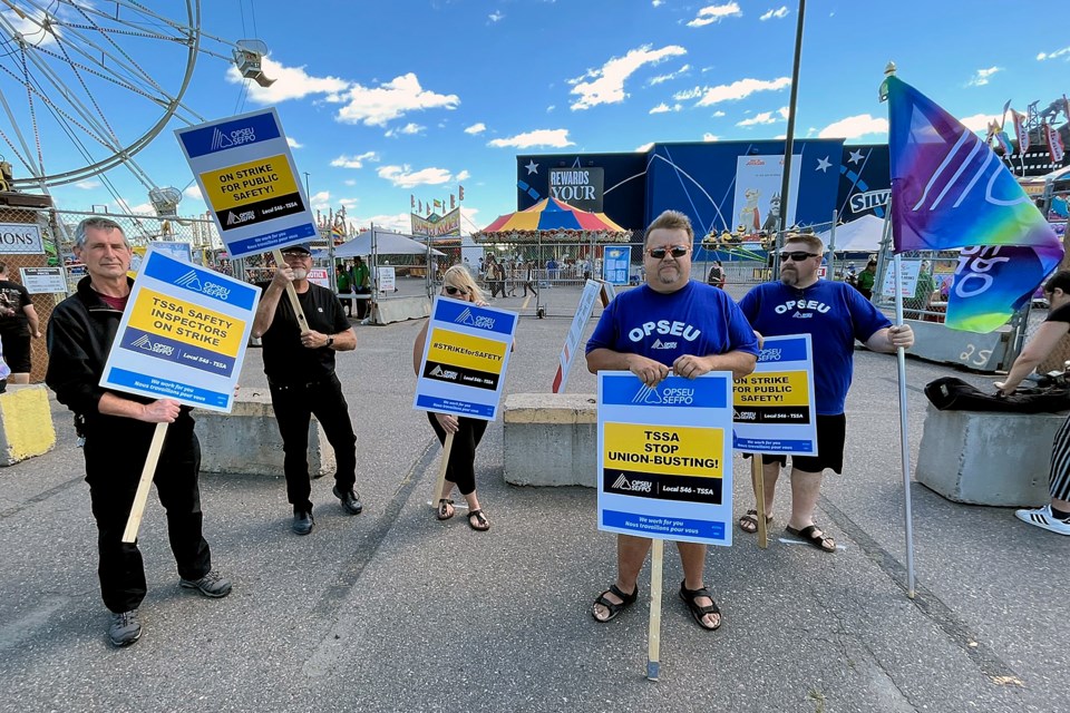 TSSA Picket at CLE