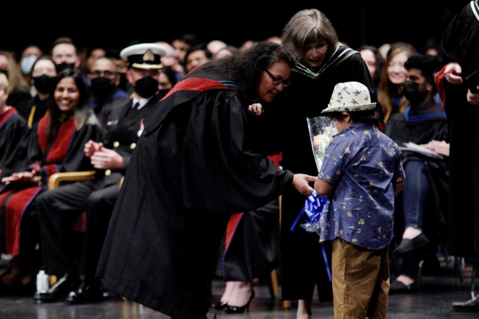 Over 1400 students graduated from Confederation College in 2022