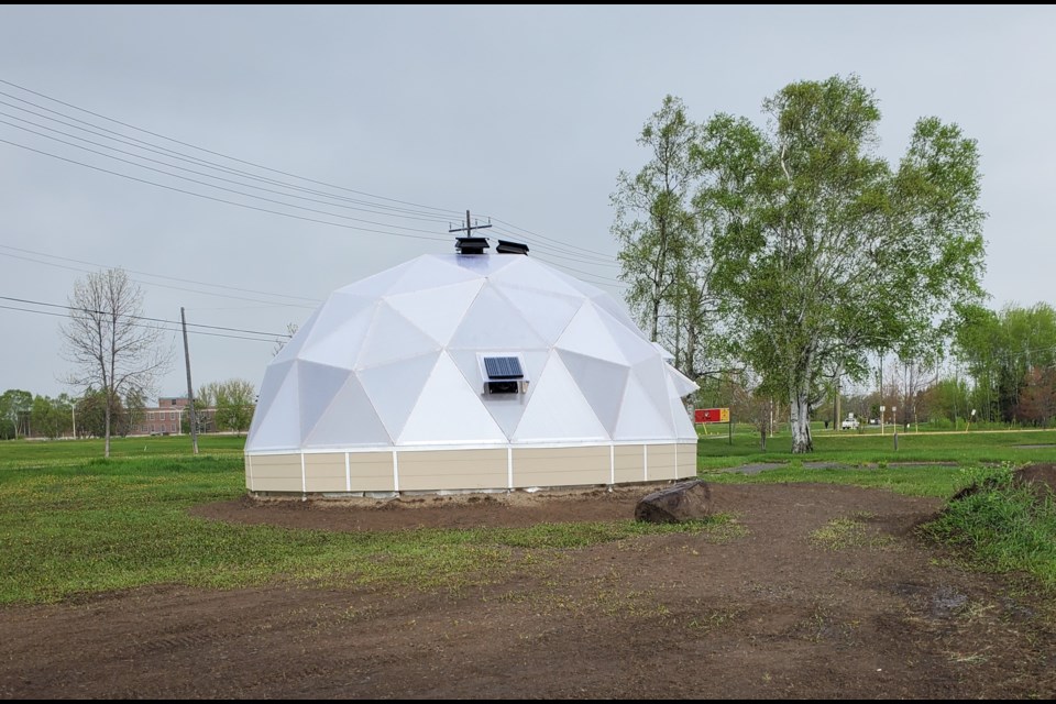 A greenhouse dome has been erected at the Matawa Training and Wellness Centre on Algoma St. North (TBnewswatch)