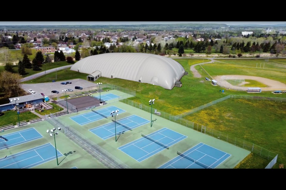 A rendering envisions the indoor tennis facility northwest of existing outdoor courts at Chapples Park. (Thunder Bay Community Tennis Centre)