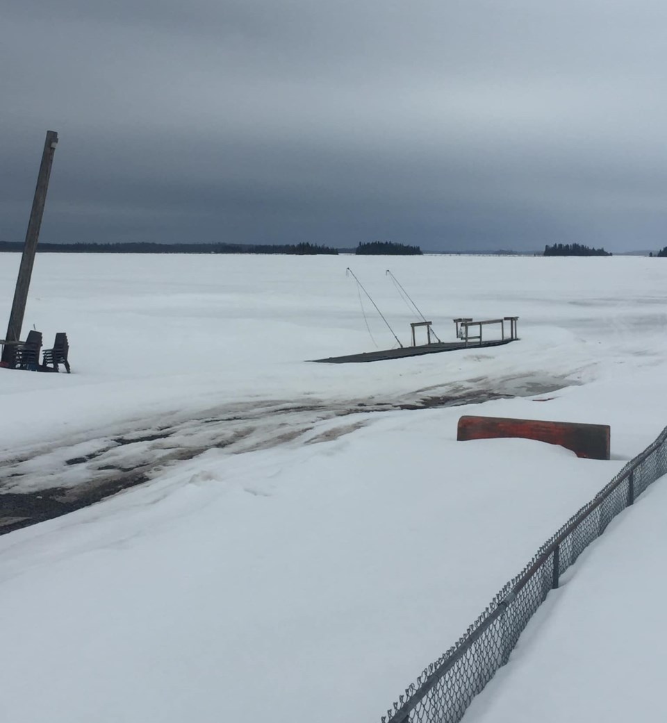 'It's going to be close' for iceout on Lac des Mille Lacs this month