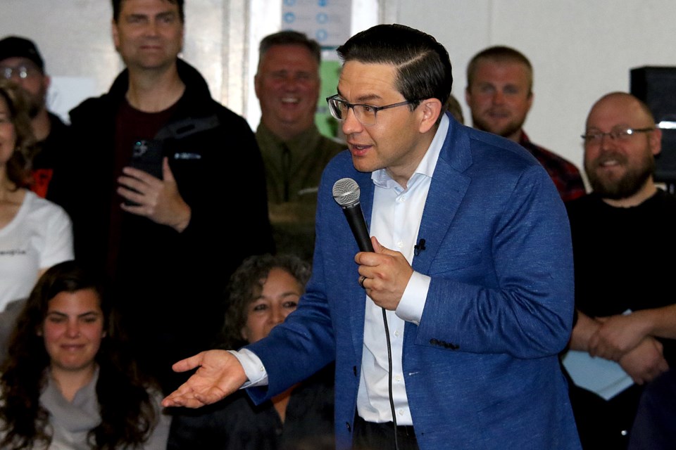 Conservative leadership hopeful Pierre Poilievre speaks on Sunday, May 29, 2022 to supporters at the Da Vinci Centre in Thunder Bay. (Leith Dunick, tbnewswatch.com)