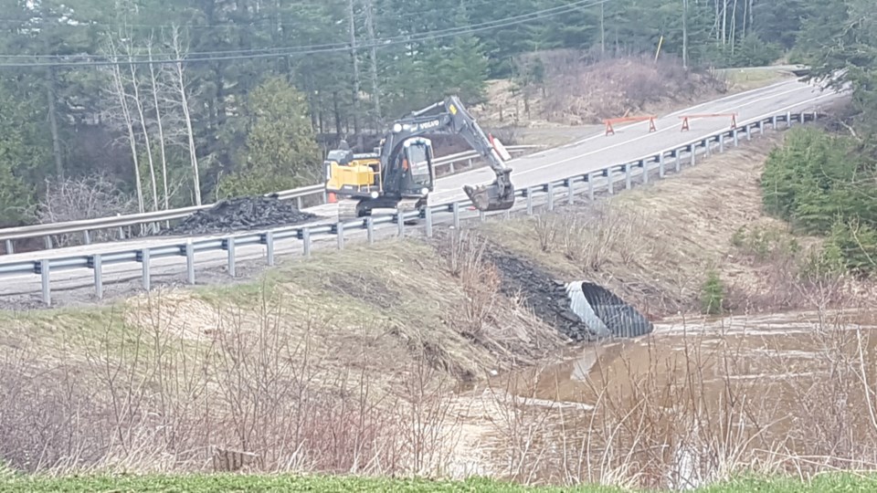 15th side road culvert