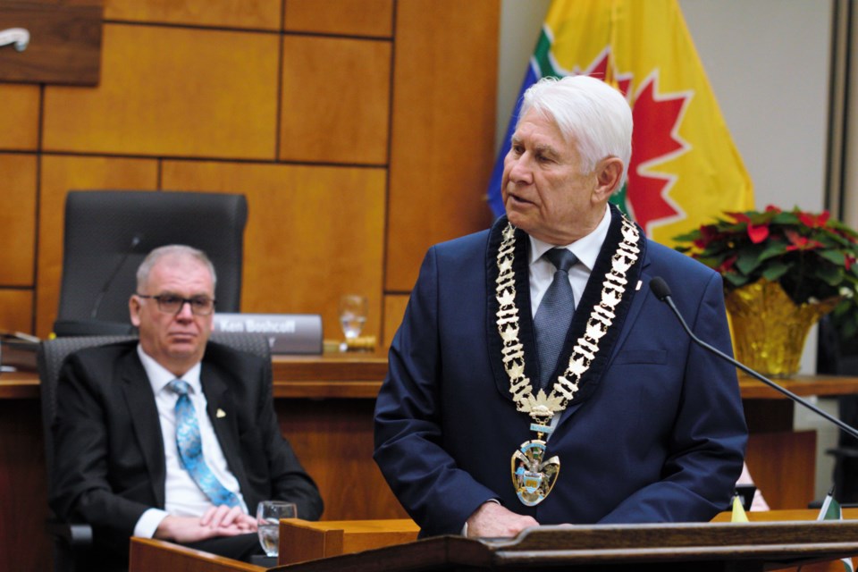 City manager Norm Gale (left) and Mayor Ken Boshcoff, seen at city council's inaugural meeting on Nov. 28, 2022. (File photo)