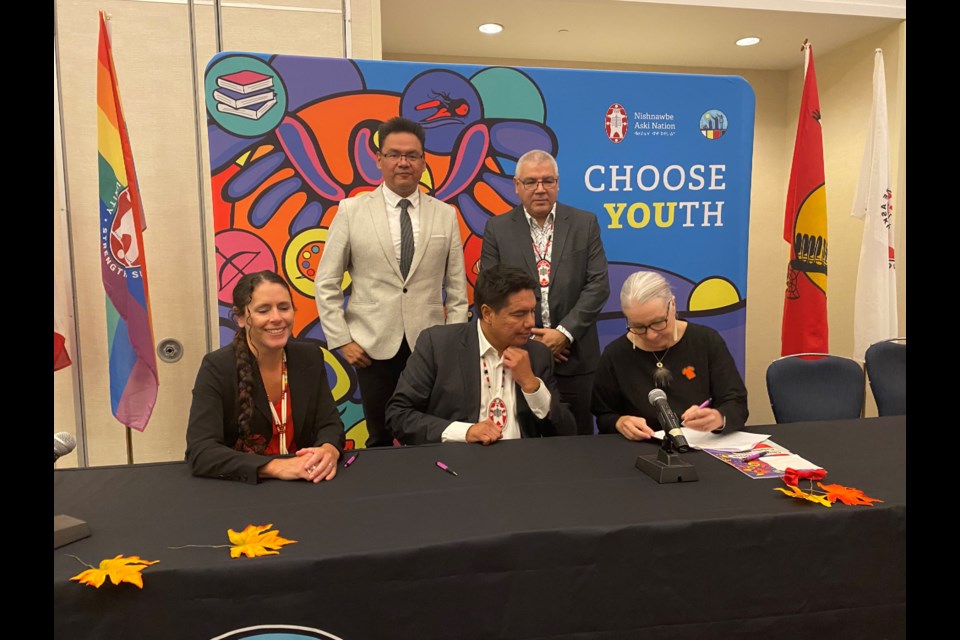 Signatories to agreed Terms of Reference include (front left to right) Associate Deputy Minister of Indigenous Services Valerie Gideon, NAN Grand Chief Derek Fox, and Minister Patty Hajdu, and (rear left to right) NAN Deputy Grand Chiefs Bobby Narcisse and Victor Linklater (submitted photo)