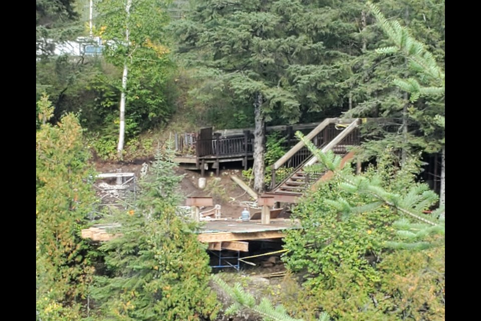 The prime viewing location on the east side of Kakabeka Falls is closed to allow for replacement of the deck. (TBnewswatch) 