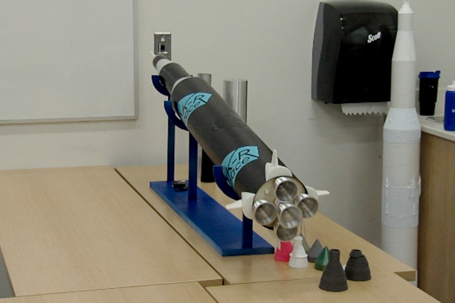 In total 6 students presented their projects on Friday, which ranged from a watch body and strap to a model rocket