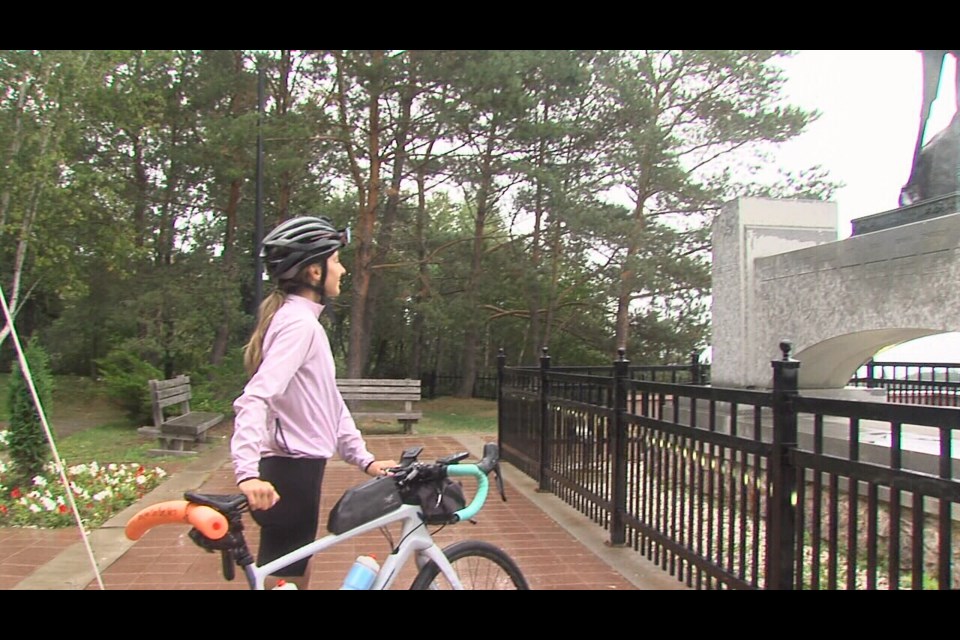 Dr. Alex DiGiacomo visited the Terry Fox Monument on her journey across Canada to raise money and awareness for children's mental health treatments.