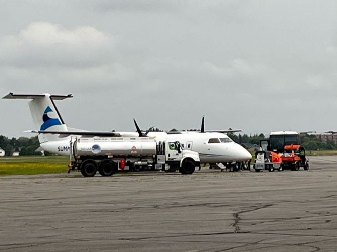 Plane carrying Eabametoong First Nation evacuees home August 1, 2023