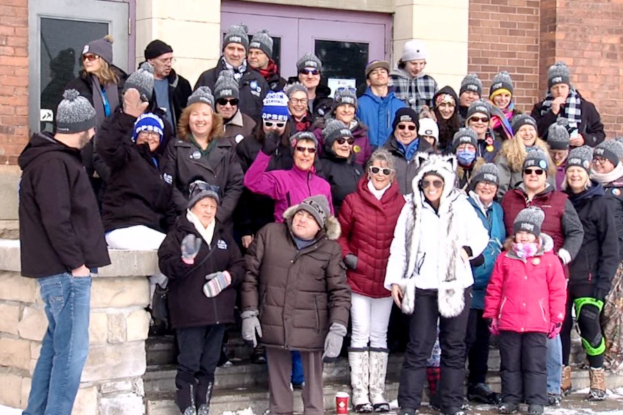 Just over 300 walkers came out to walk 2 or 5 kilometers to help raise money for a good cause