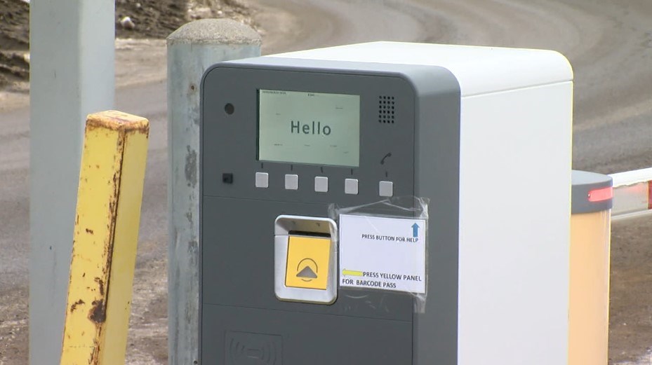 hospital-parking-machine-1